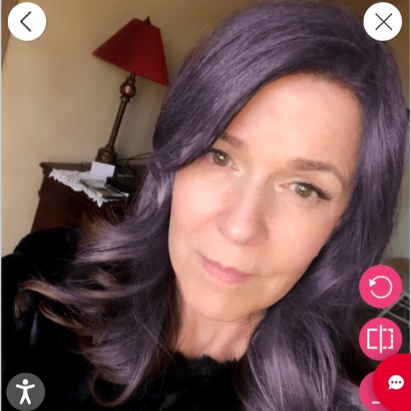 Meet your Posher, Colleen - Picture 3 of 4